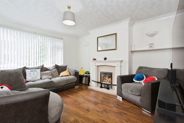 14, Acacia Grove, St. Neots photo 2