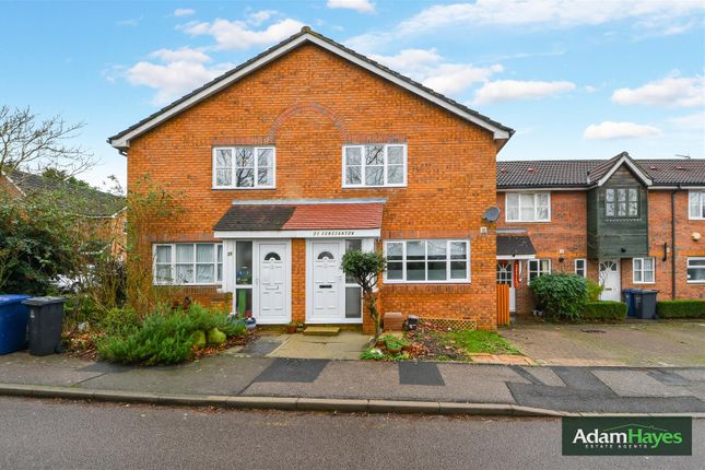 27, Fenstanton Avenue, London photo 2
