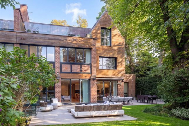 7-bed house on Wellgarth Road, Hampstead Garden Suburb, £7,000,000