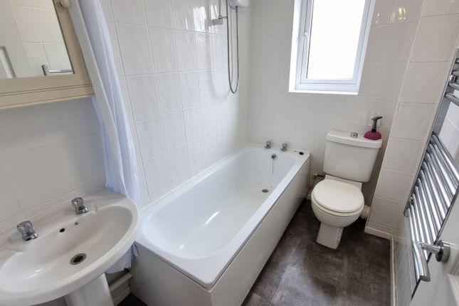 End terrace house for sale in The Hidage, Littleworth, Worcester