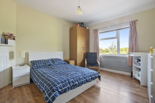 Flat for sale in All Souls Avenue, London