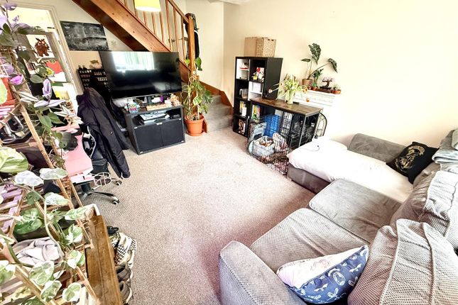 15, Flaxley Drive, Hereford photo 3