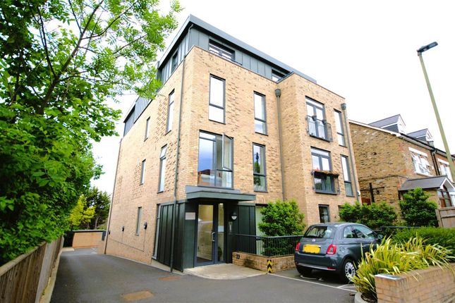 1 bed flat for sale in Rosebay House, Friern Park, North Finchley N12
