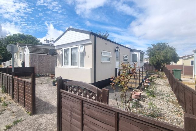 2-bed caravan on 2, Ivy Walk, Banwell, £35,000