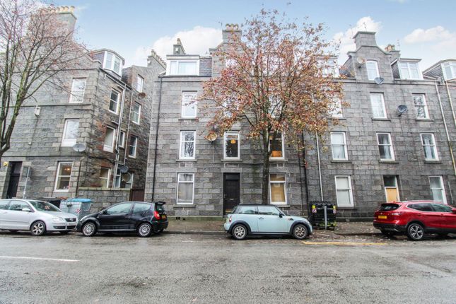 5 Northfield Place Aberdeen Ab25 2 Bedroom Flat For Sale