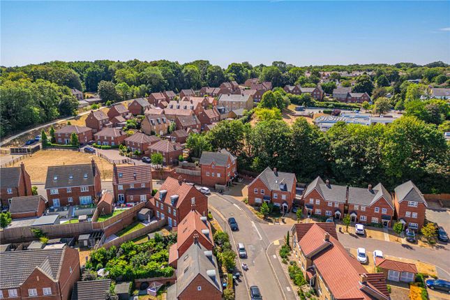 18, Linnet Road, Hertfordshire photo 3