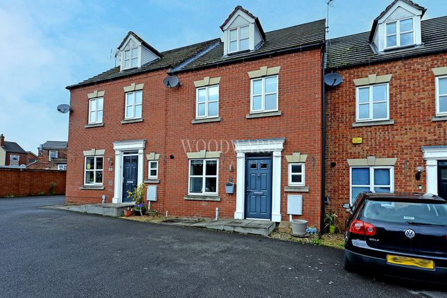 Thumbnail Town house for sale in Blacksmith Croft, Ripley