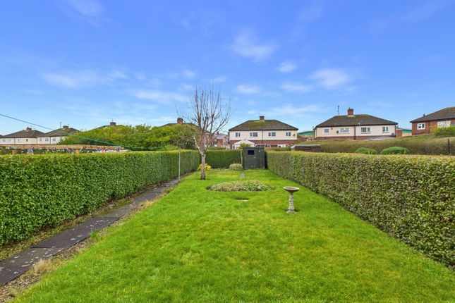 19 Finchale Gardens, Newcastle Upon Tyne photo 4