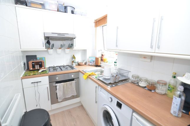 4, Edam Court, Sidcup photo 4
