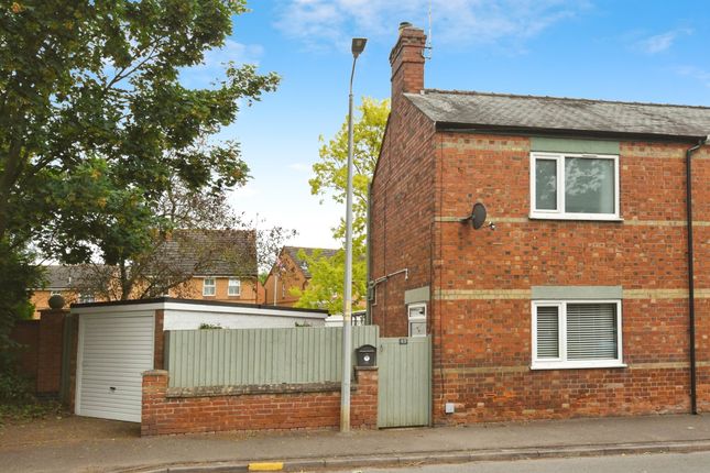 Thumbnail End terrace house for sale in Mareham Lane, Sleaford