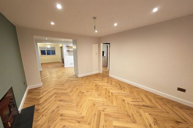 88, Dore Avenue, Lincoln photo 4