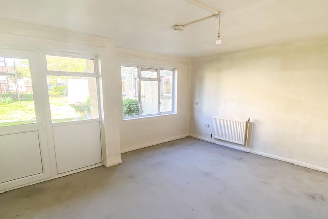 1 Home Close, Corsham photo 2