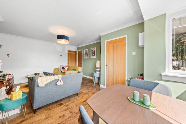 11, Bracadale Drive, Glasgow photo 3