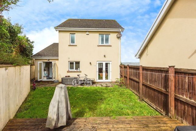 Detached house for sale in Hill View, Penclawdd, Swansea
