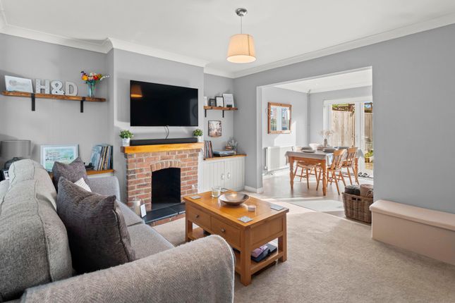 15 Kings Avenue, Newhaven photo 2