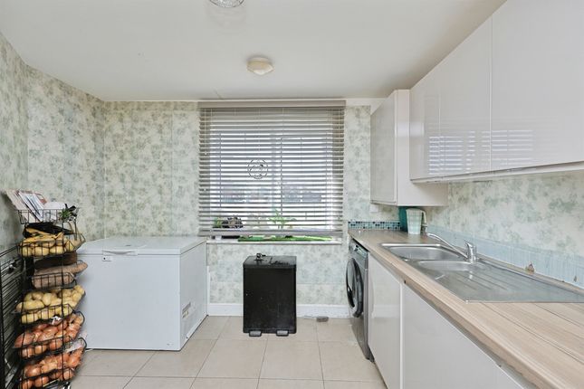 35, Britannia Way, Norwich photo 4