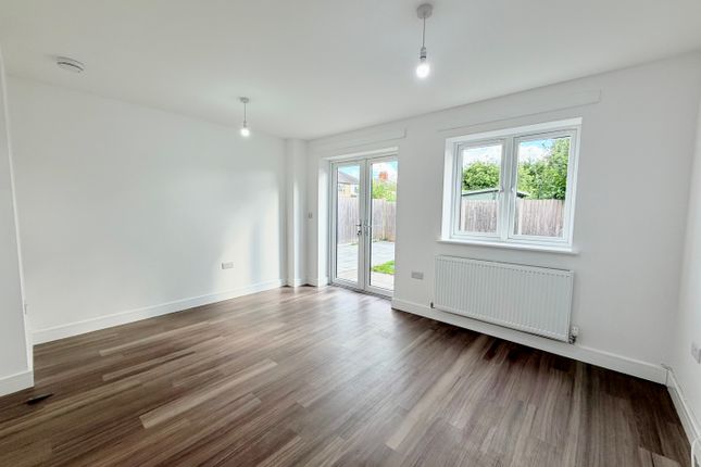 2a, Simpson Avenue, Higham Ferrers photo 4