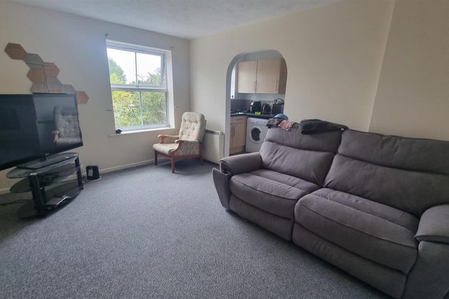 Flat 3, Veer Court, 47, Church Lane, Coventry photo 2