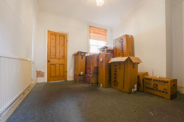 118 St. Leonards Road, Leicester photo 4