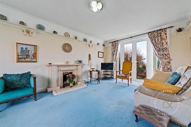 49, Everest Avenue, Cardiff photo 2
