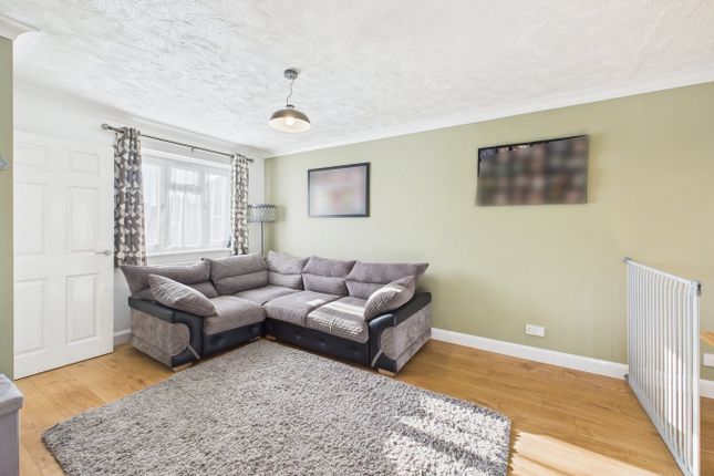 46, Pennycress, Locking Castle, Weston-Super-Mare photo 3