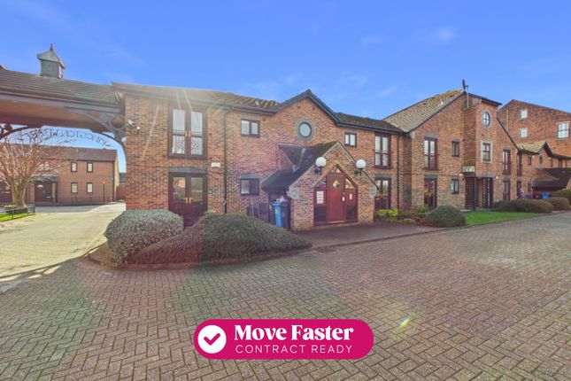 1-bed flat on 35, Kingston Street, Hull, £125,000