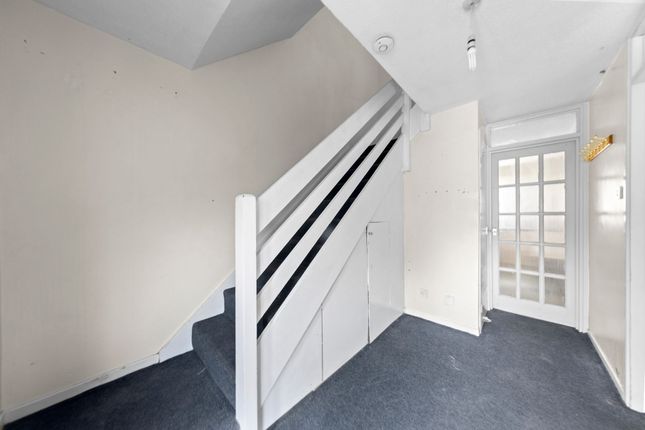 12 Gregory Close, Warrington photo 4