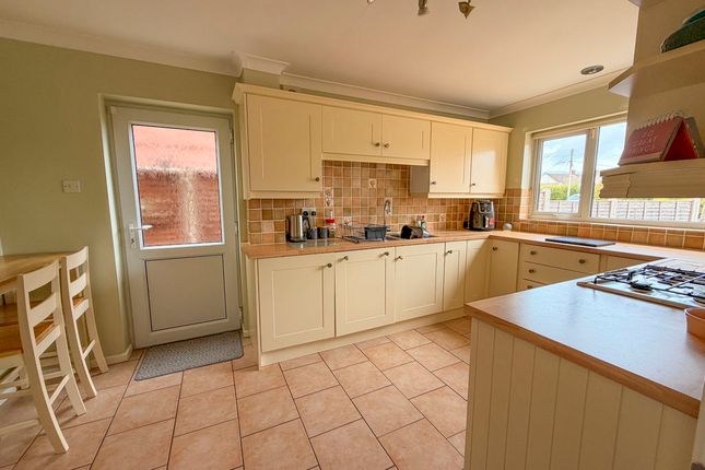 The Willows, 2, Park Mead, Taunton photo 4