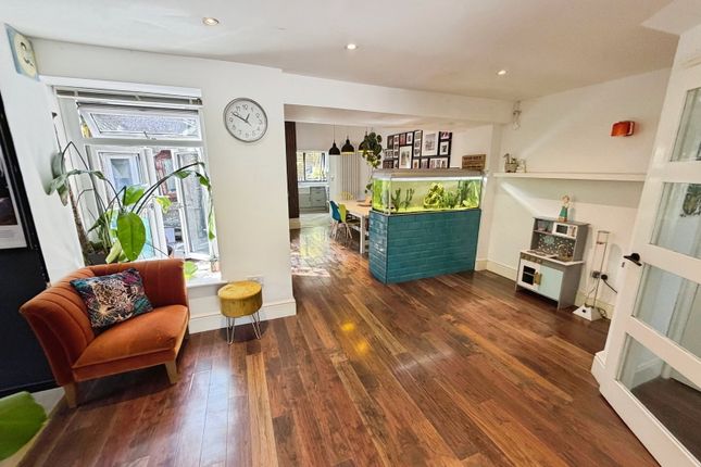 19, Varteg Row, Port Talbot photo 2