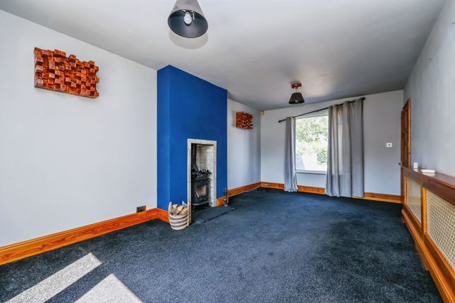 125, Brandish Crescent, Nottingham photo 3