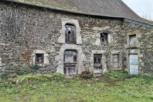 Thumbnail Farmhouse for sale in Saint-Servant, Bretagne, 56120, France