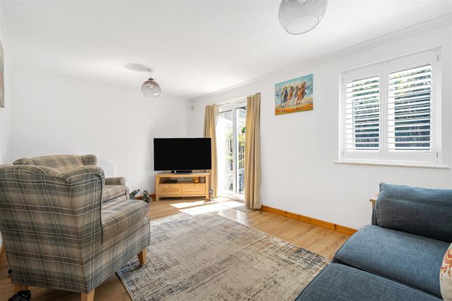 3, Vicarage Close, Cambridge photo 4