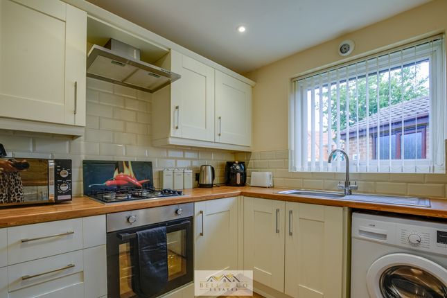 22, Forge Road, Sheffield photo 4
