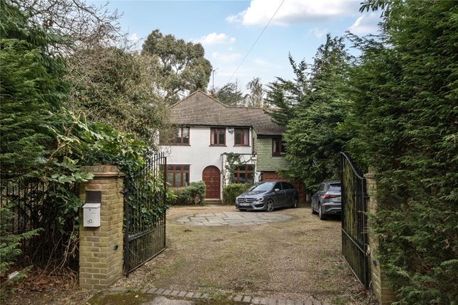 4-bed house on Oak Tree Lodge,, Barnet Road, Hertfordshire, £1,500,000