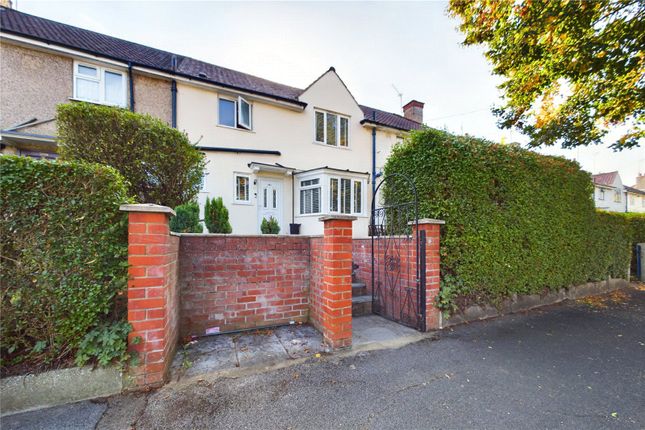 Thumbnail Terraced house to rent in Oxford Road, Tilehurst, Reading, Berkshire