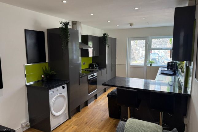 11, Tewkesbury Street(*), Cardiff photo 4