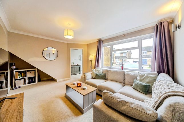 24, Glebe Road, MILTON KEYNES photo 3