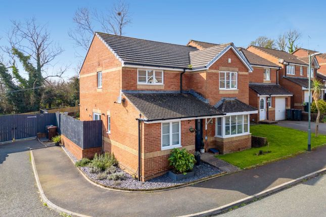 5-bed house on 100 Lutyens Drive, Paignton, £425,000