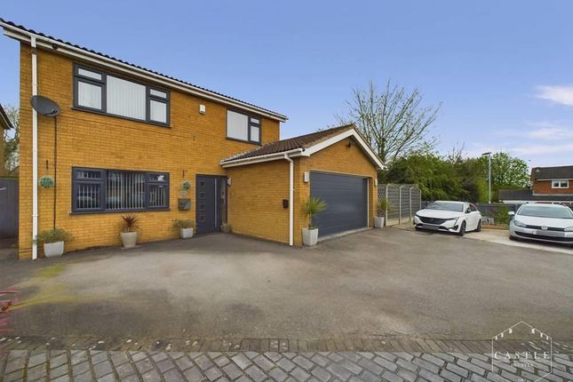 Detached house for sale in Outlands Drive, Hinckley