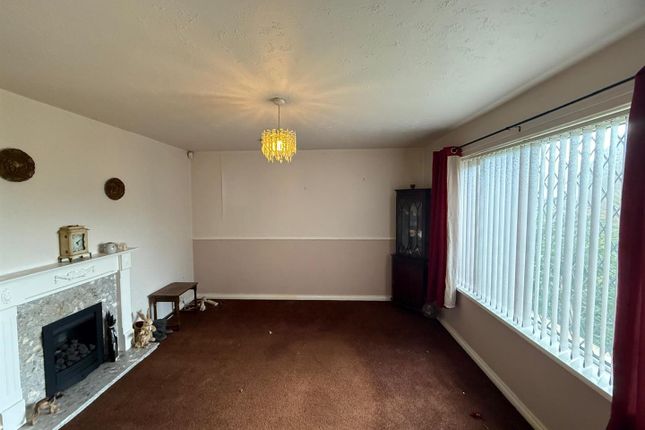 22, Merrivale Road, Bradford photo 2