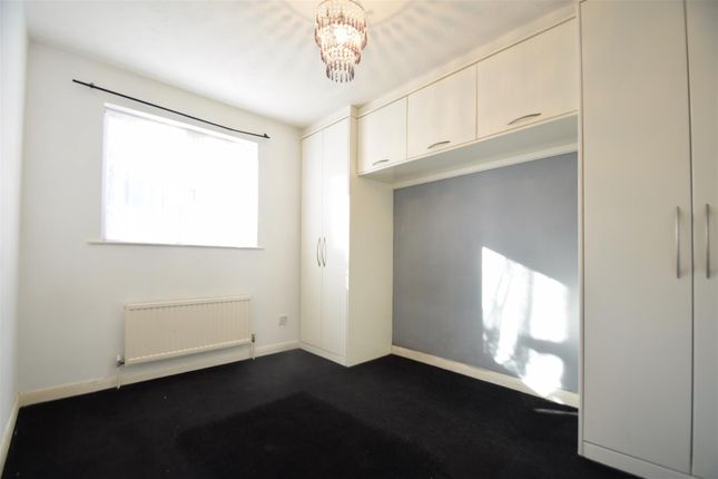 Maisonette for sale in Heathcote Way, Yiewsley, West Drayton