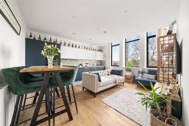 Thumbnail Flat for sale in Littleworth Road, Esher, Surrey
