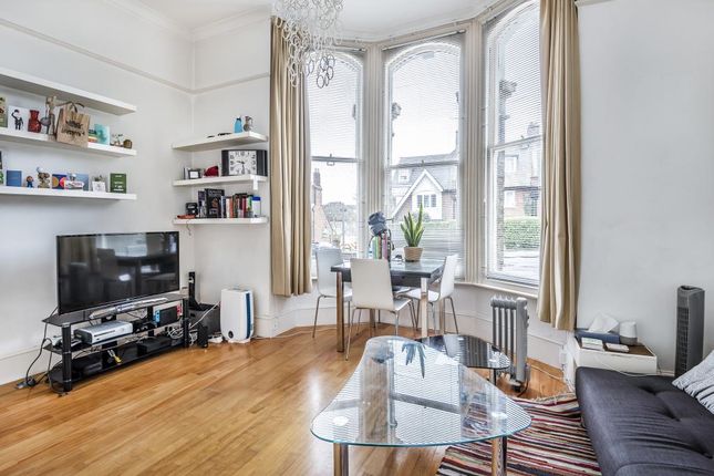 Flat to rent in Hornsey Lane, Highgate