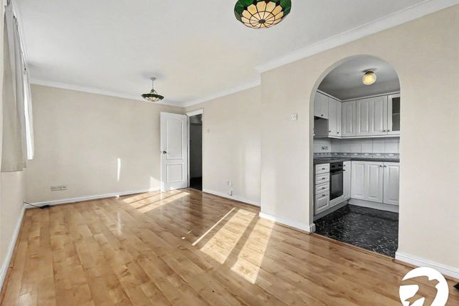 16, Byron Drive, Northumberland Heath photo 5