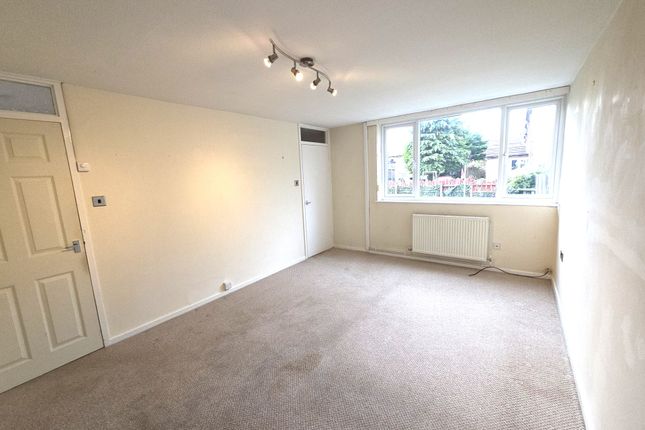 27, Cromford Place, Buxton photo 3