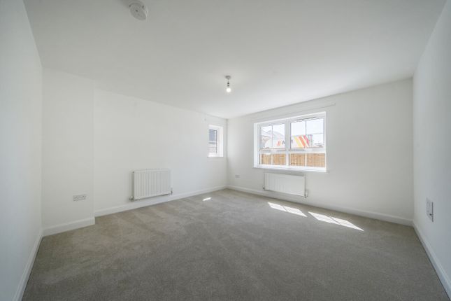 Flat 2, Maidstone photo 2