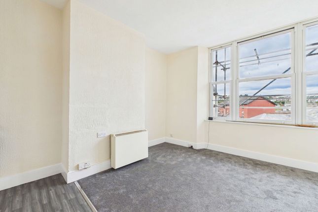 Flat 3 28 Church Street, Paignton photo 4