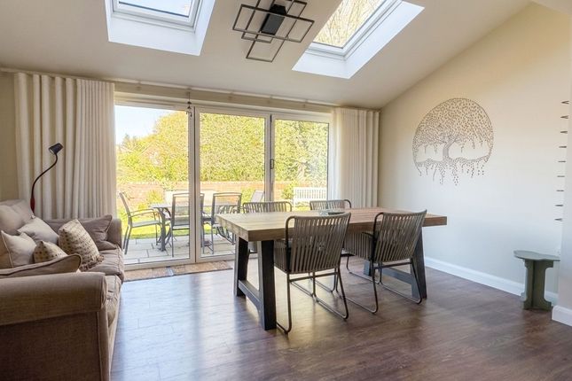 4 Occaney Close, York photo 4
