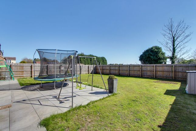 53 Cattle Dyke, Wisbech photo 3