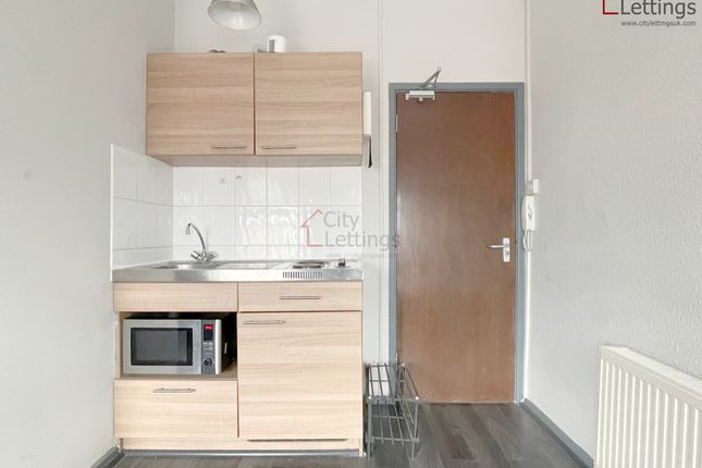 Flat 3, 129, Hartley Road, Radford photo 4